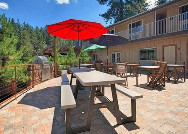 Baymont By Wyndham Reno Hotel Exterior photo